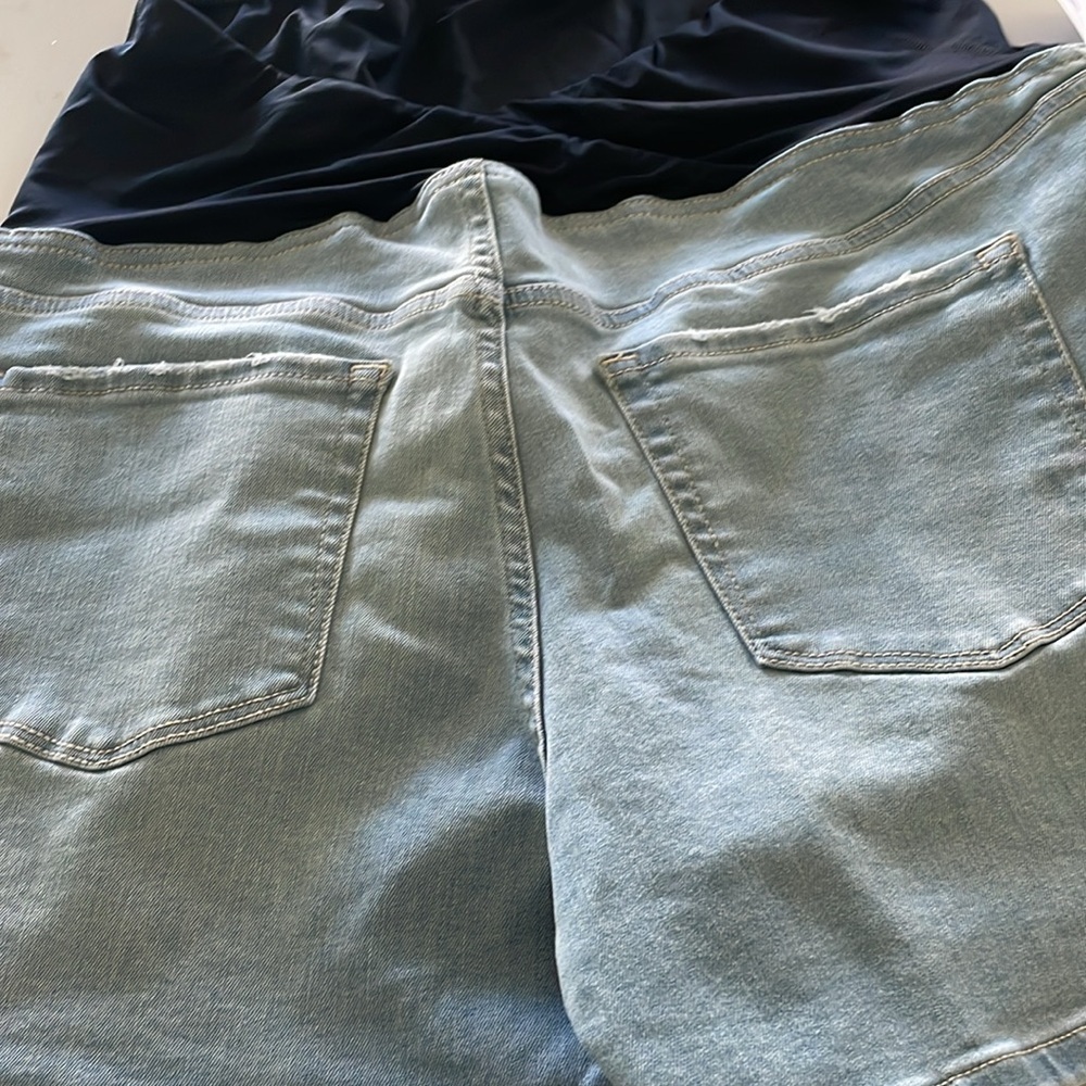New with tags Women's maternity denim Shorts in size 16 - Picture 3 of 5